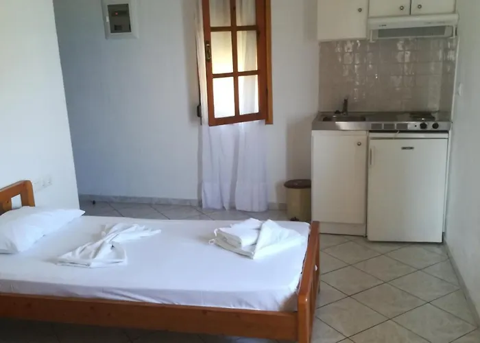 Dolphins House * Koinira