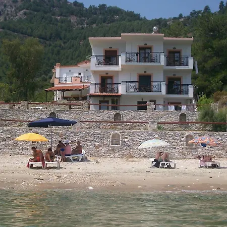 Dolphins House Kinira